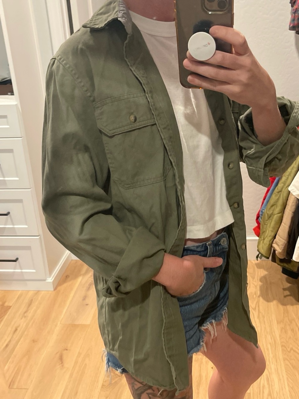 Wrangler Olive Green Casual Button-Down Shirt size small